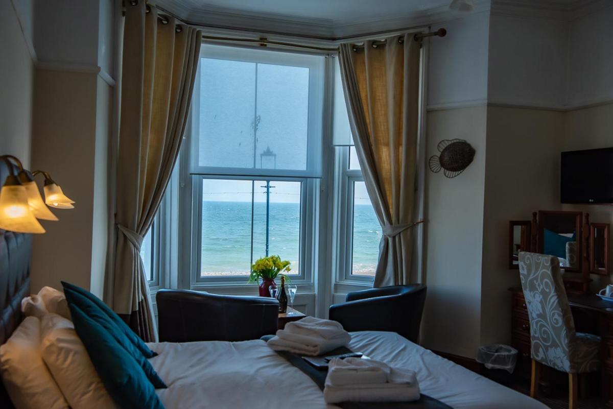 Promenad Bed & Breakfast Llandudno Exterior photo